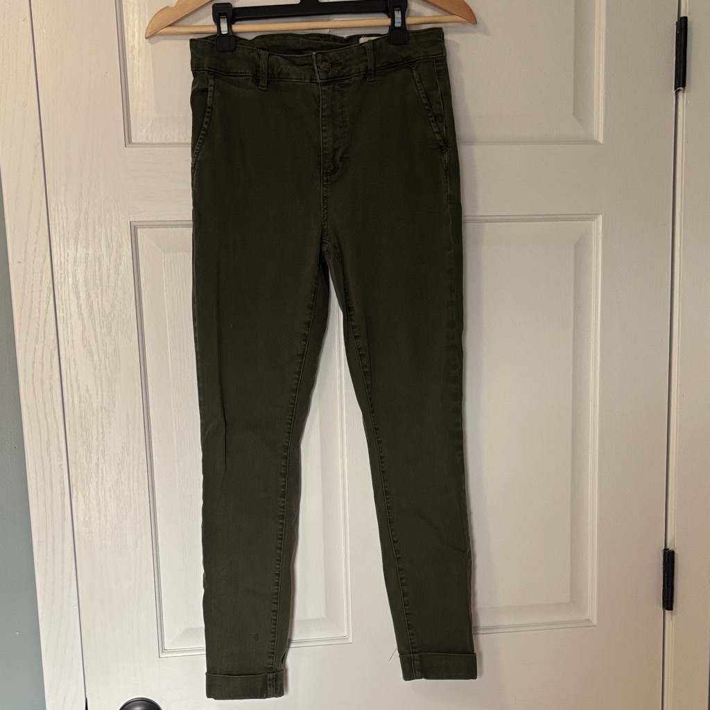 Women's Olive Skinny Pants